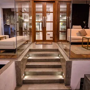 C 1 Otel