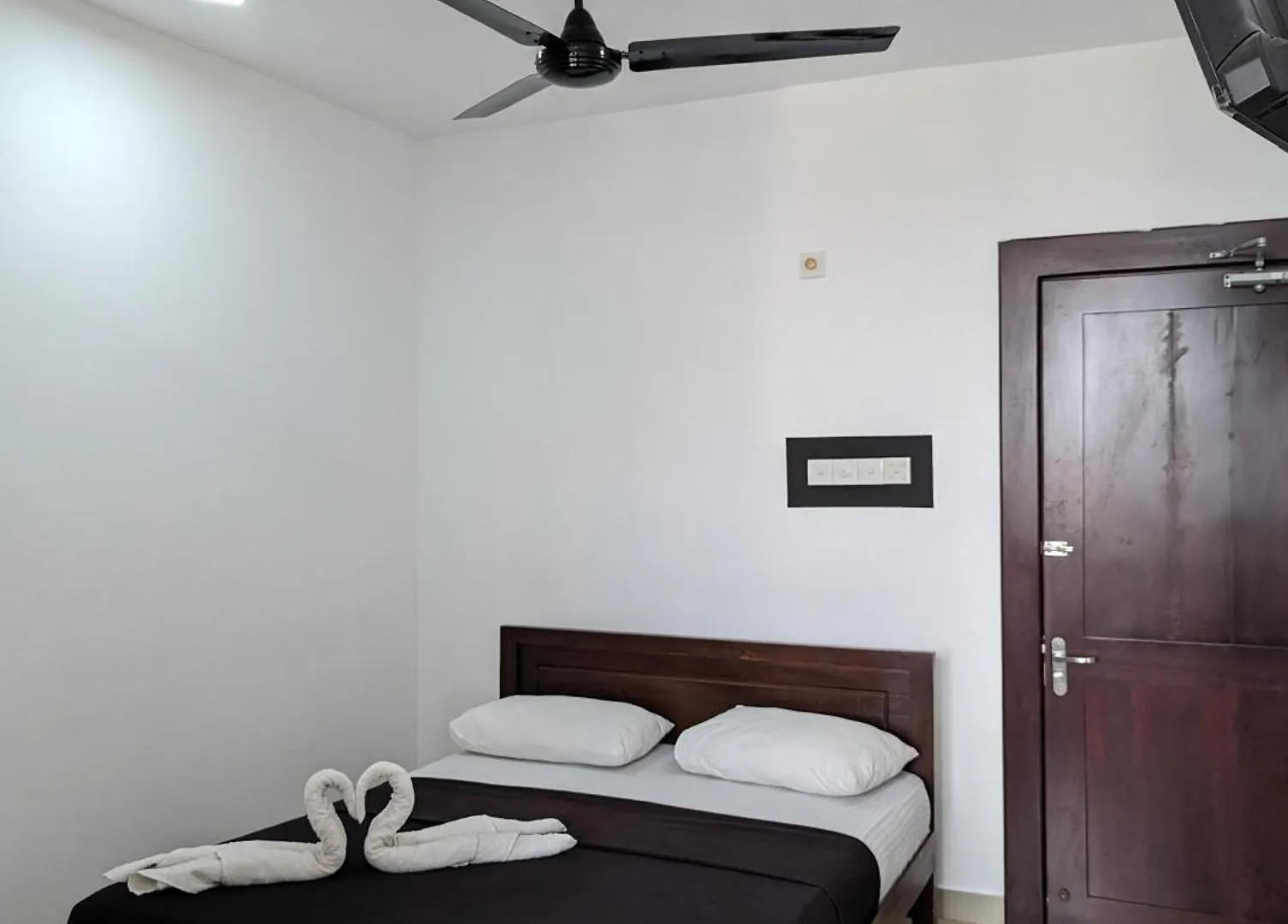 Big John Hotel Dehiwala-Mount Lavinia 3*,